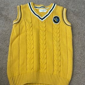 Sweater vest